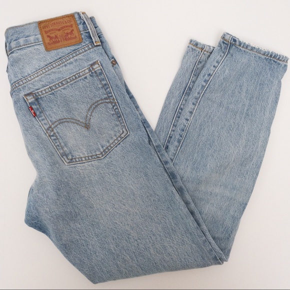 LEVI’S straight leg mom jean Wedgie Icon Selvedge Jeans in Desert Delta - Picture 11 of 12